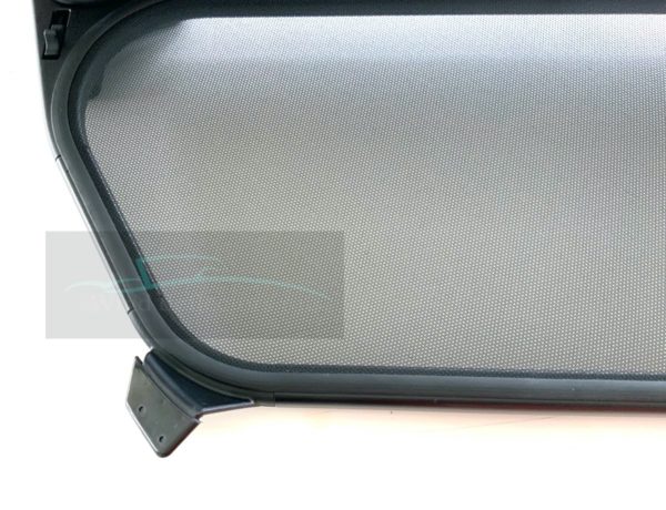 Ferrari California Convertible Wind Deflector & Bag